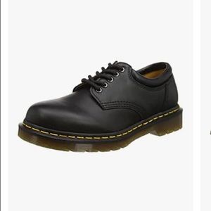 Men’s black Dr. Martens size 12 -like new!